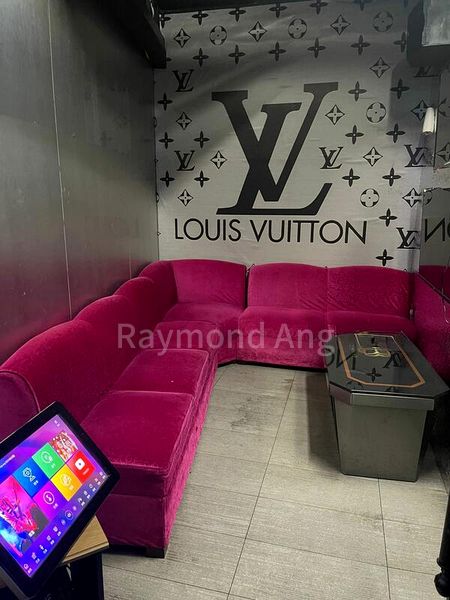 Other Retail for Rent: 530 North Bridge Road - Image 3