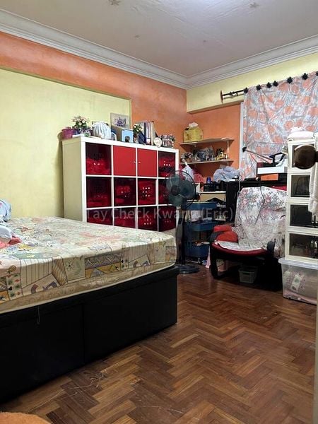 Maisonette HDB for Sale in  333 Ubi Avenue 1 - Image 5