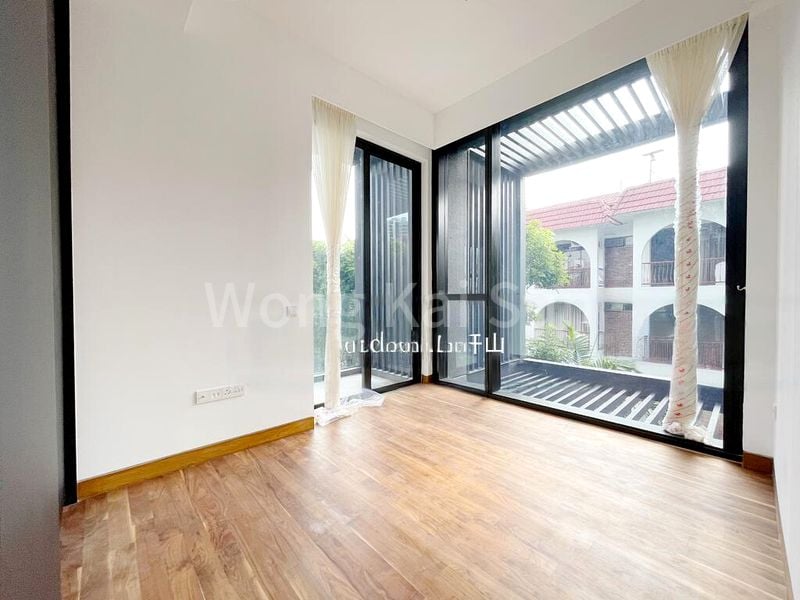 2 Bed Condo for Sale in Jervois Privé - Image 8