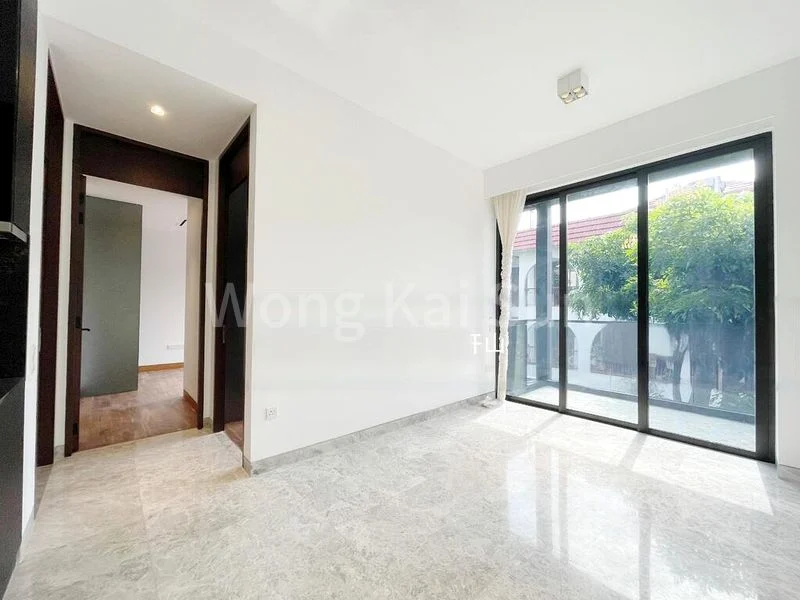 2 Bed Condo for Sale in Jervois Privé - Image 1
