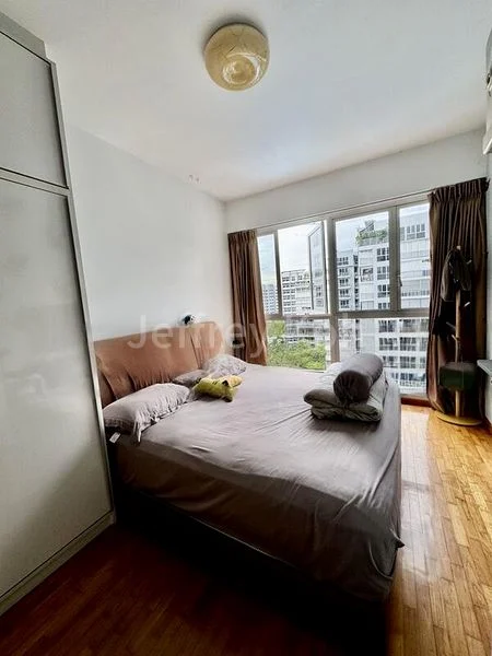 3 Bed Executive Condo for Sale in  Forestville - Image 9