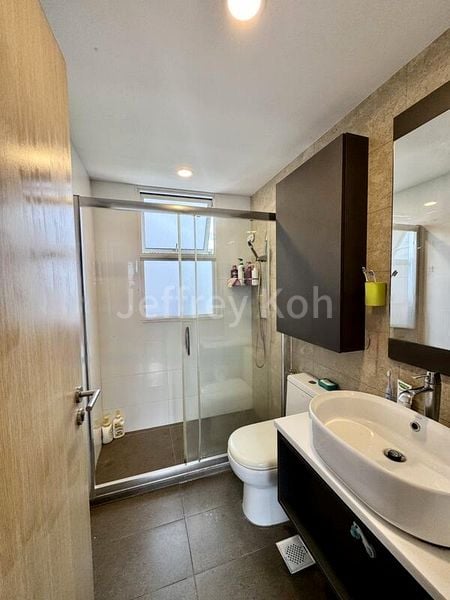 3 Bed Executive Condo for Sale in  Forestville - Image 1