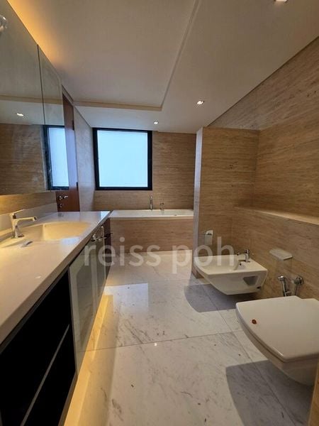 5 Bed Condo for Rent in  8 Orange Grove - Image 12