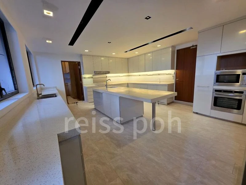 5 Bed Condo for Rent in  8 Orange Grove - Image 14