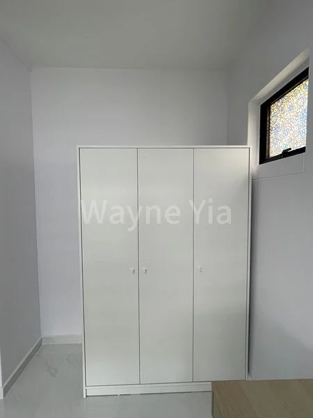 Common Room (HDB) for Rent in  699A Hougang Street 52 - Image 3