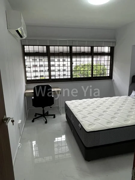 Common Room (HDB) for Rent in  699A Hougang Street 52 - Image 5