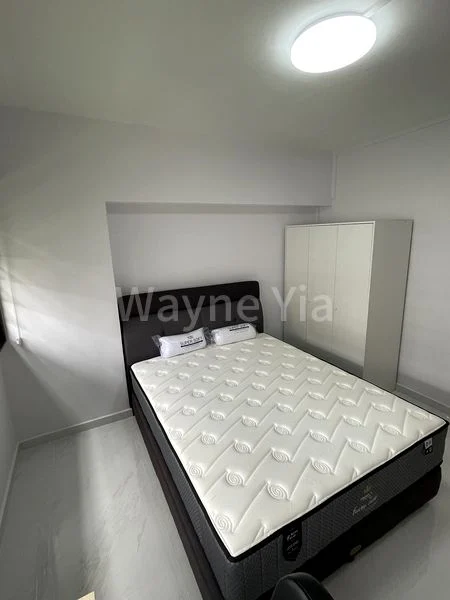 Common Room (HDB) for Rent in  699A Hougang Street 52 - Image 6