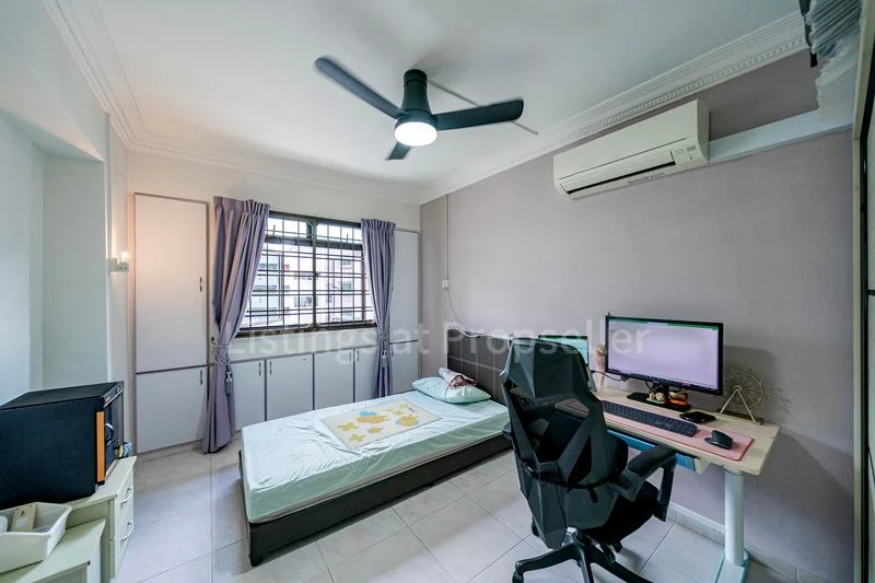 5 Room (5I) HDB for Sale in 648B Jurong West Street 61 - Image 8
