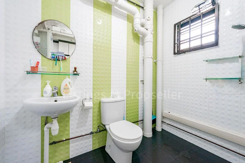 5 Room (5I) HDB for Sale in 648B Jurong West Street 61 - Image 10