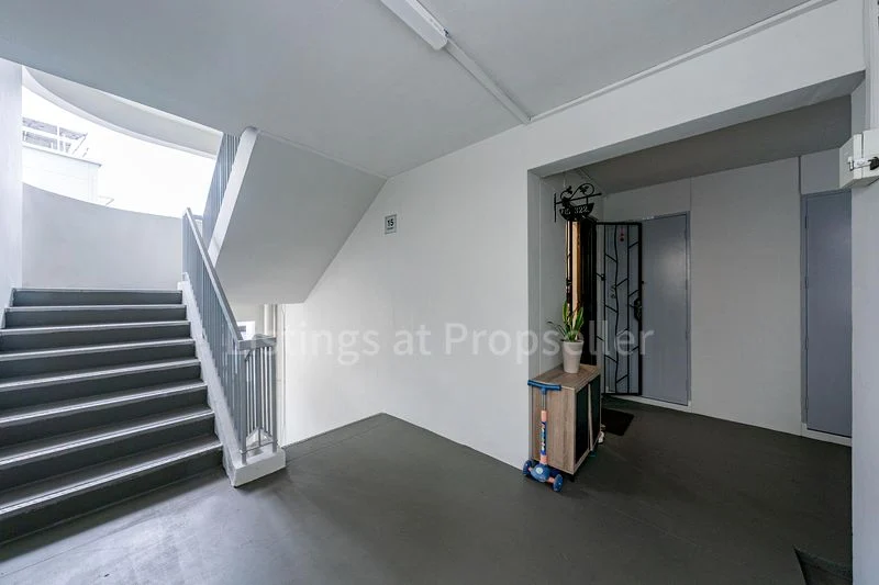 5 Room (5I) HDB for Sale in 648B Jurong West Street 61 - Image 12