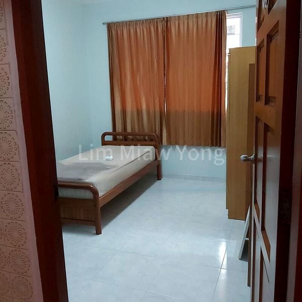 Common Room (Landed) for Rent in  Lorong 107 Changi - Image 1