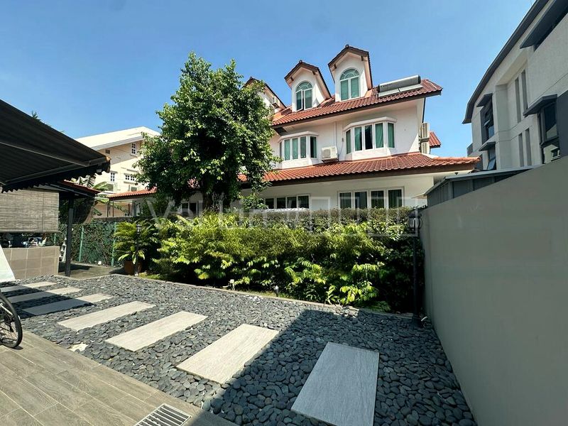 5 Bed Bungalow (Landed) for Sale in  Tanjong Katong Road - Image 2