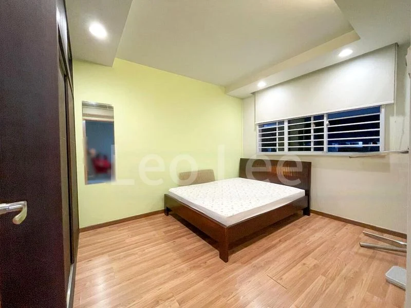 Common Room (HDB) for Rent in  260 Bukit Batok East Avenue 4 - Image 1