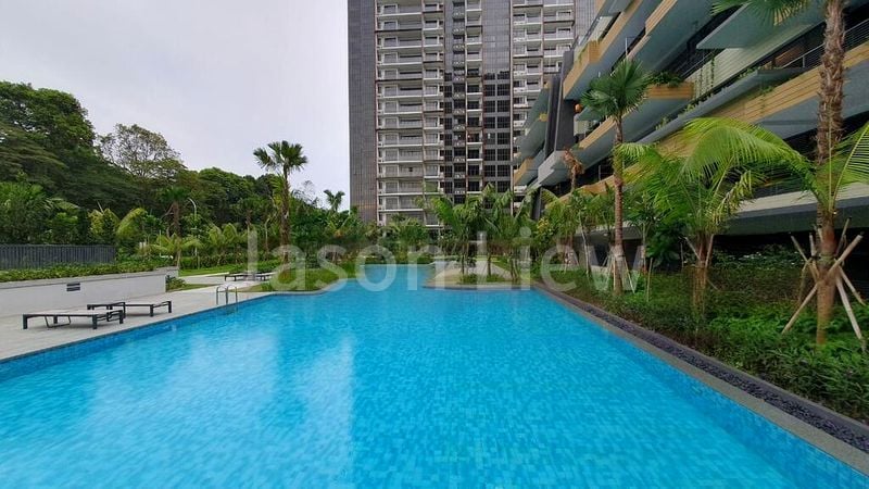 2 Bed Condo for Sale in  Midwood - Image 8