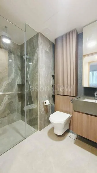 2 Bed Condo for Sale in  Midwood - Image 7