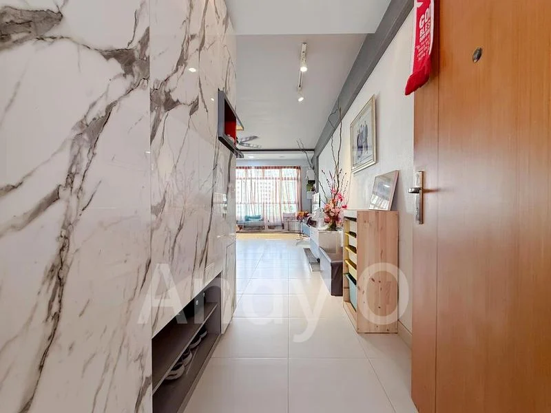 5 Room (5I) HDB for Sale in  318C Yishun Avenue 9 - Image 3