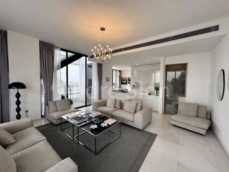 5 Bed Condo for Rent in  Skyline 360 @ Saint Thomas Walk - Image 2