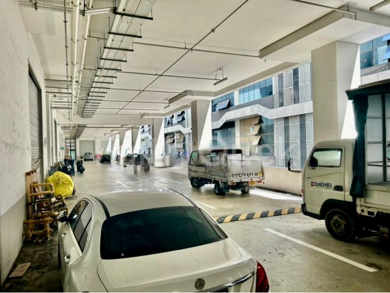Light Industrial (B1) for Sale: Wave 9, 1, 2 & 3, 9 Wave Business Complex, 9 Wave Street - Image 11
