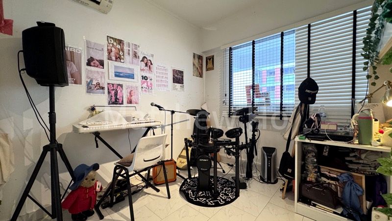 Maisonette HDB for Sale in  446 Hougang Avenue 8 - Image 17