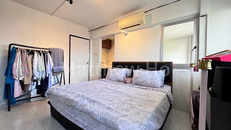 Maisonette HDB for Sale in  446 Hougang Avenue 8 - Image 10