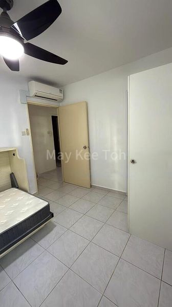 Common Room (HDB) for Rent in  520 Woodlands Drive 14 - Image 1