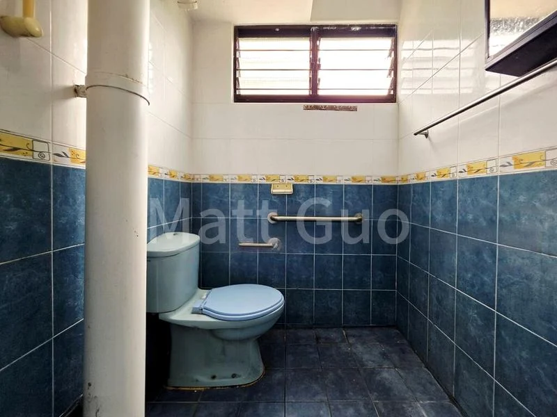 4 Room (4NG) HDB for Sale in  607 Ang Mo Kio Avenue 4 - Image 4