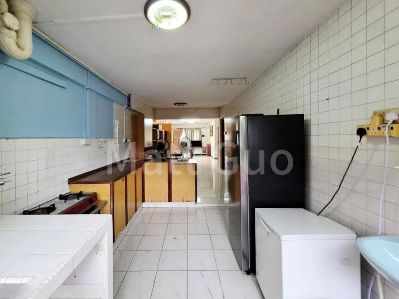 4 Room (4NG) HDB for Sale in  607 Ang Mo Kio Avenue 4 - Image 3