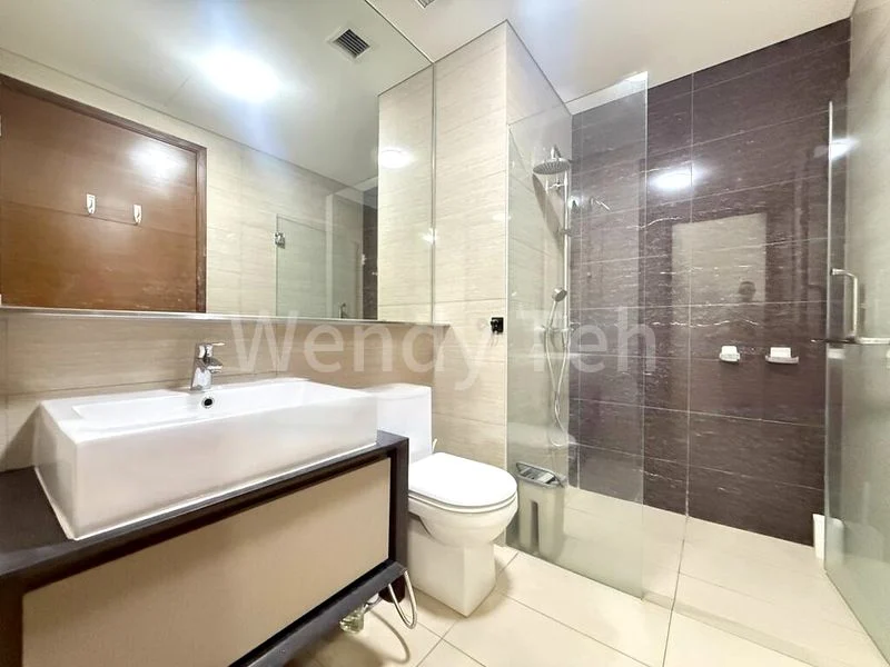 2 Bed Condo for Sale in  The Promenade @ Pelikat - Image 5