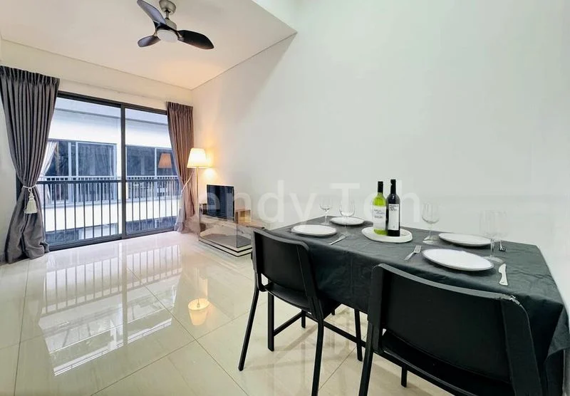 2 Bed Condo for Sale in  The Promenade @ Pelikat - Image 4