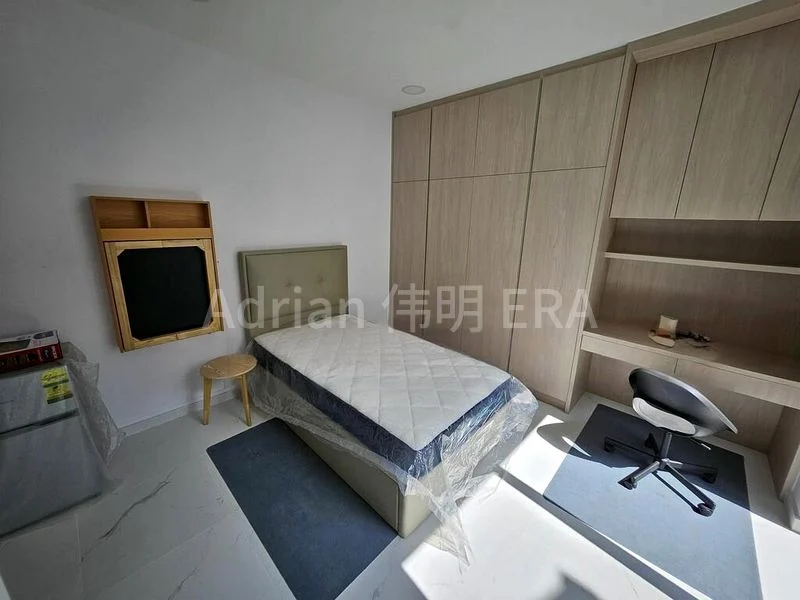 Master Room (Landed) for Rent in  Golden Shower Park - Image 11