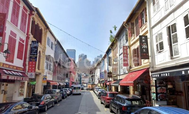 Shop / Shophouse for Rent: Temple Street - Image 2