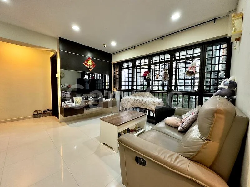 4 Room (4A) HDB for Sale in 119D Kim Tian Road - Image 1