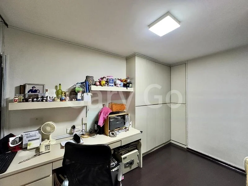 4 Room (4A) HDB for Sale in 119D Kim Tian Road - Image 3