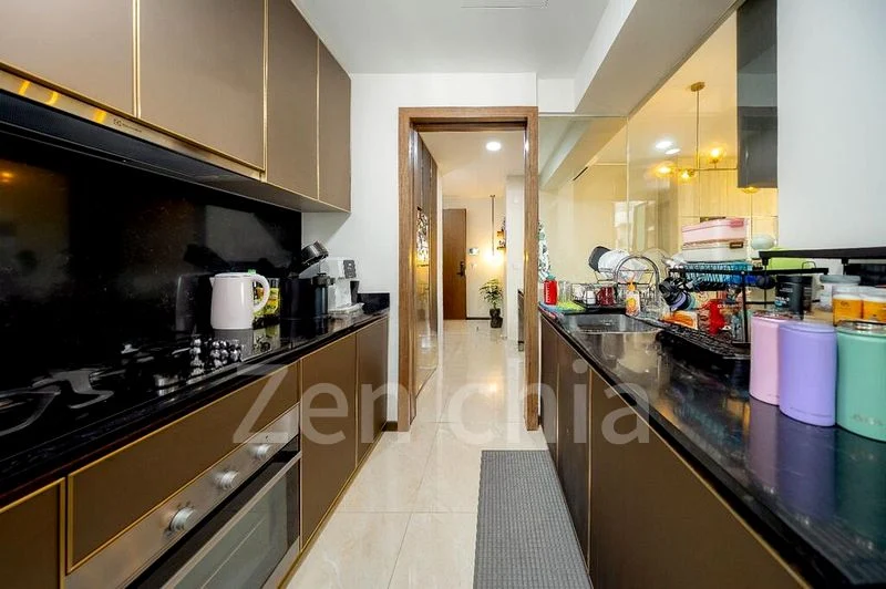 4 Bed Condo for Rent in  Normanton Park - Image 8