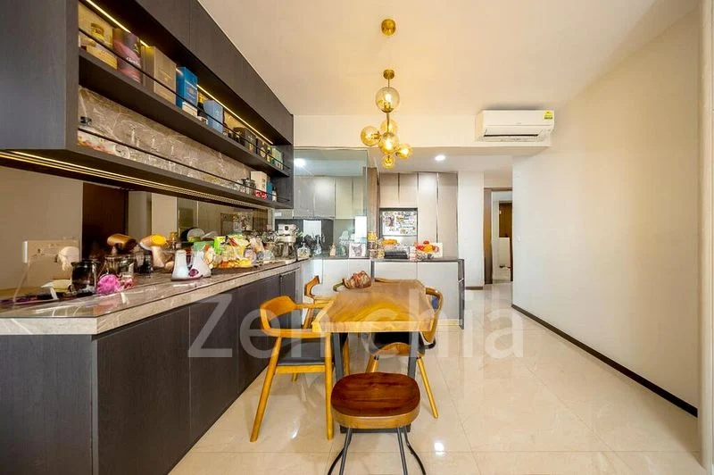 4 Bed Condo for Rent in  Normanton Park - Image 6