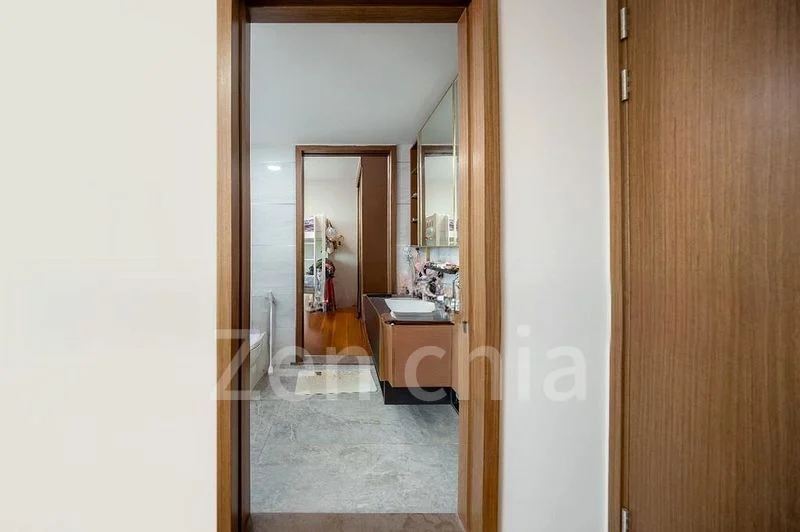 4 Bed Condo for Rent in  Normanton Park - Image 3