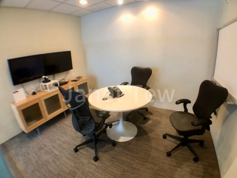 Office for Rent: Raffles City Tower - Image 5