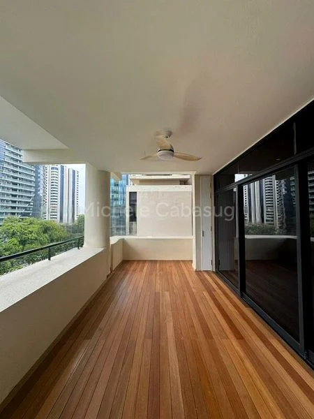 3 Bed Condo for Rent in  The Colonnade - Image 13