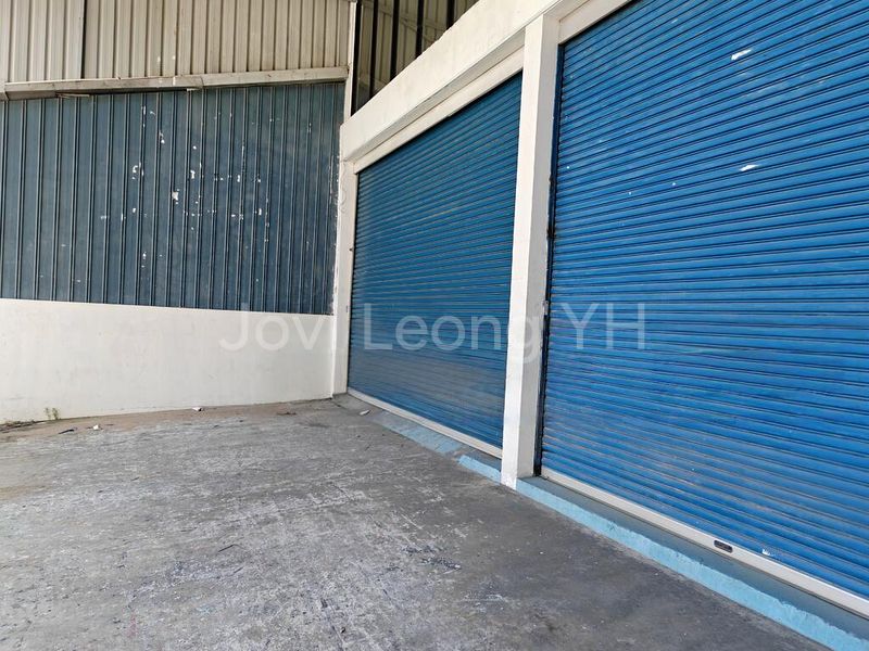 Light Industrial (B1) for Rent: Senang Crescent - Image 4