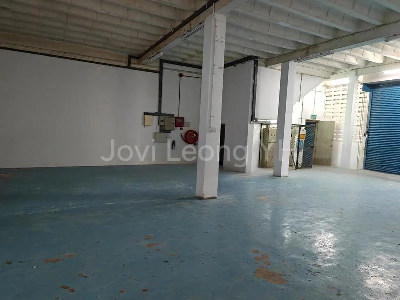 Light Industrial (B1) for Rent: Senang Crescent - Image 1