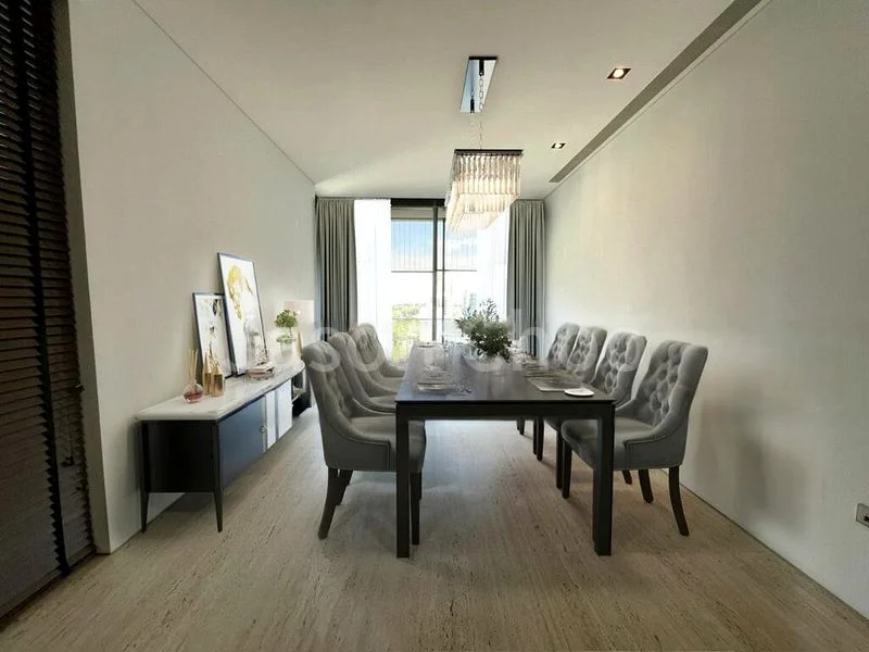 4 Bed Condo for Rent in  The Marq On Paterson Hill - Image 4