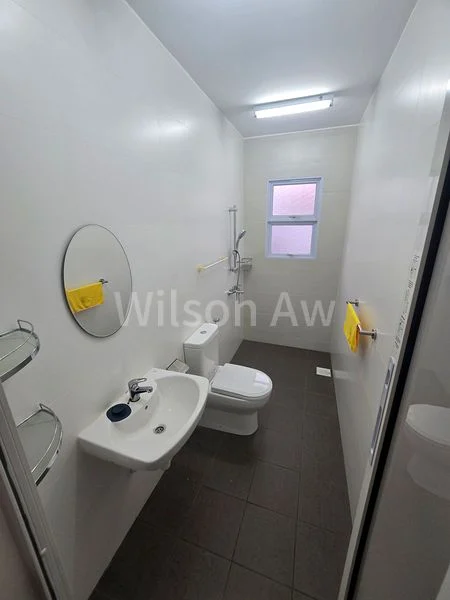 4 Bed Terraced House (Landed) for Rent in  Rambai Road - Image 25
