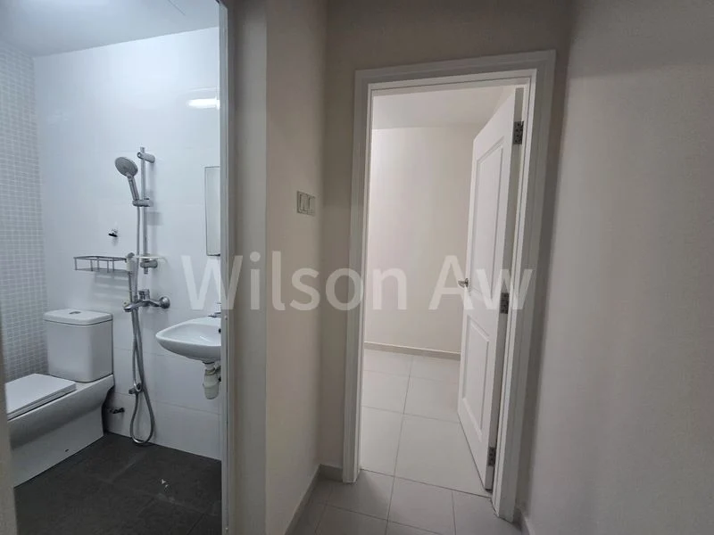 4 Bed Terraced House (Landed) for Rent in  Rambai Road - Image 19