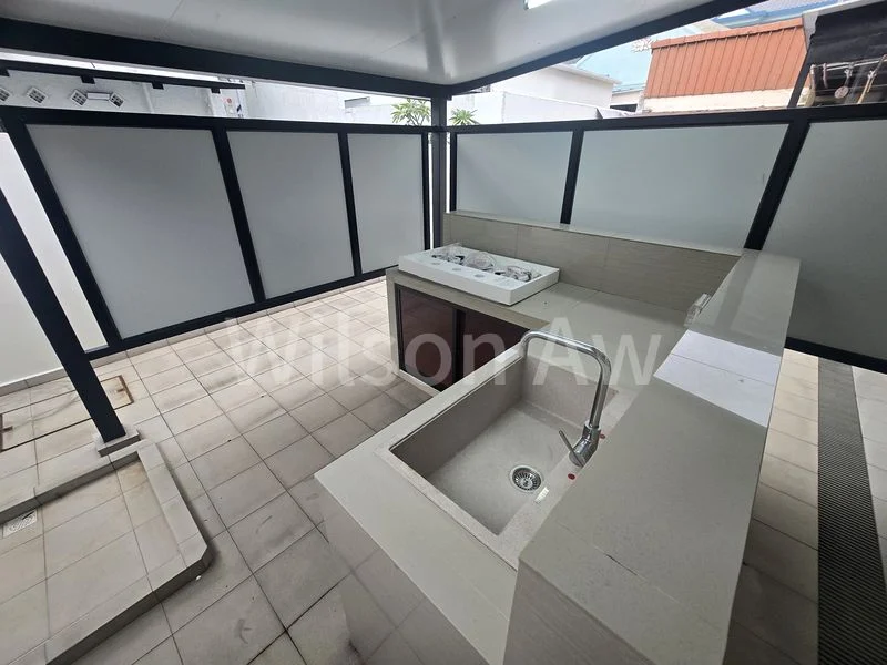 4 Bed Terraced House (Landed) for Rent in  Rambai Road - Image 16