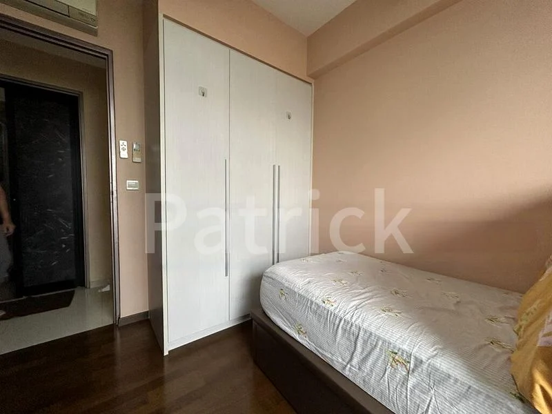 Premium HDB for Sale in  138C Yuan Ching Road - Image 4