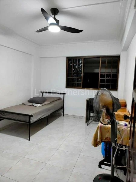 Common Room (HDB) for Rent in  308 Serangoon Avenue 2 - Image 2