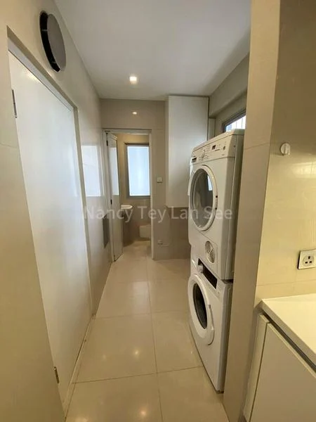 4 Bed Condo for Rent in  The Orchard Residences - Image 7