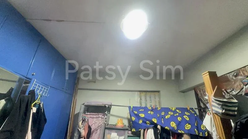 Maisonette HDB for Sale in  556 Jurong West Street 42 - Image 4