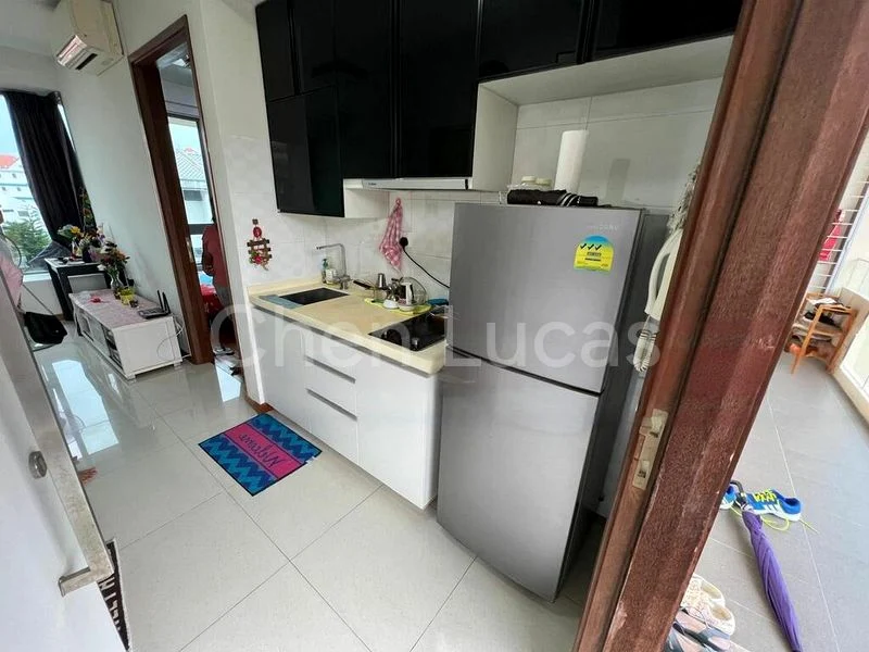 1 Bed Condo for Sale in  Suites @ Eunos - Image 2