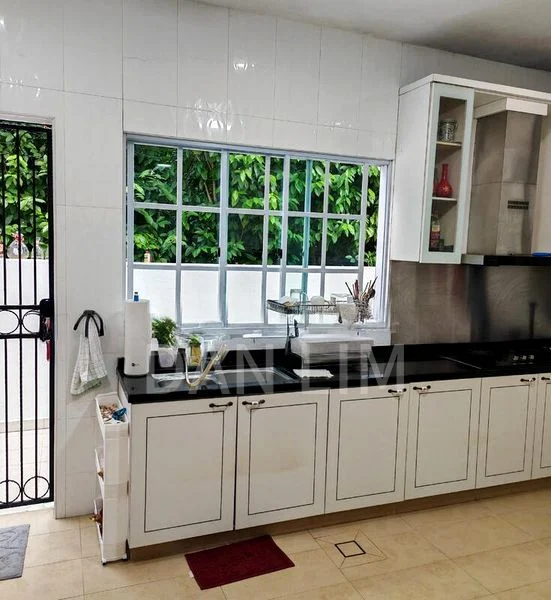 5 Bed Bungalow (Landed) for Sale in  One Chiltern - Image 9